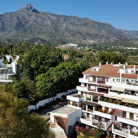 Lomas Del Club - Eaw Homes Apartamento