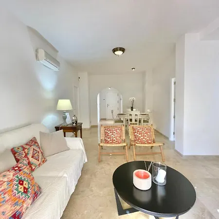 Lomas Del Club - Eaw Homes Apartamento