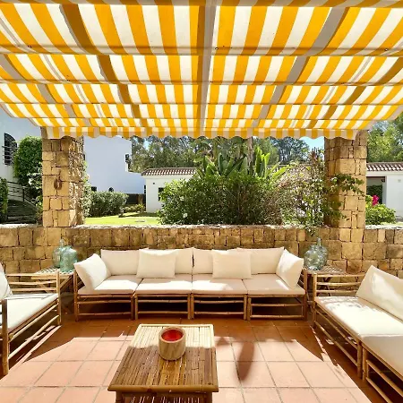 Lomas Del Club - Eaw Homes דירה